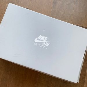 nike air force 1 react